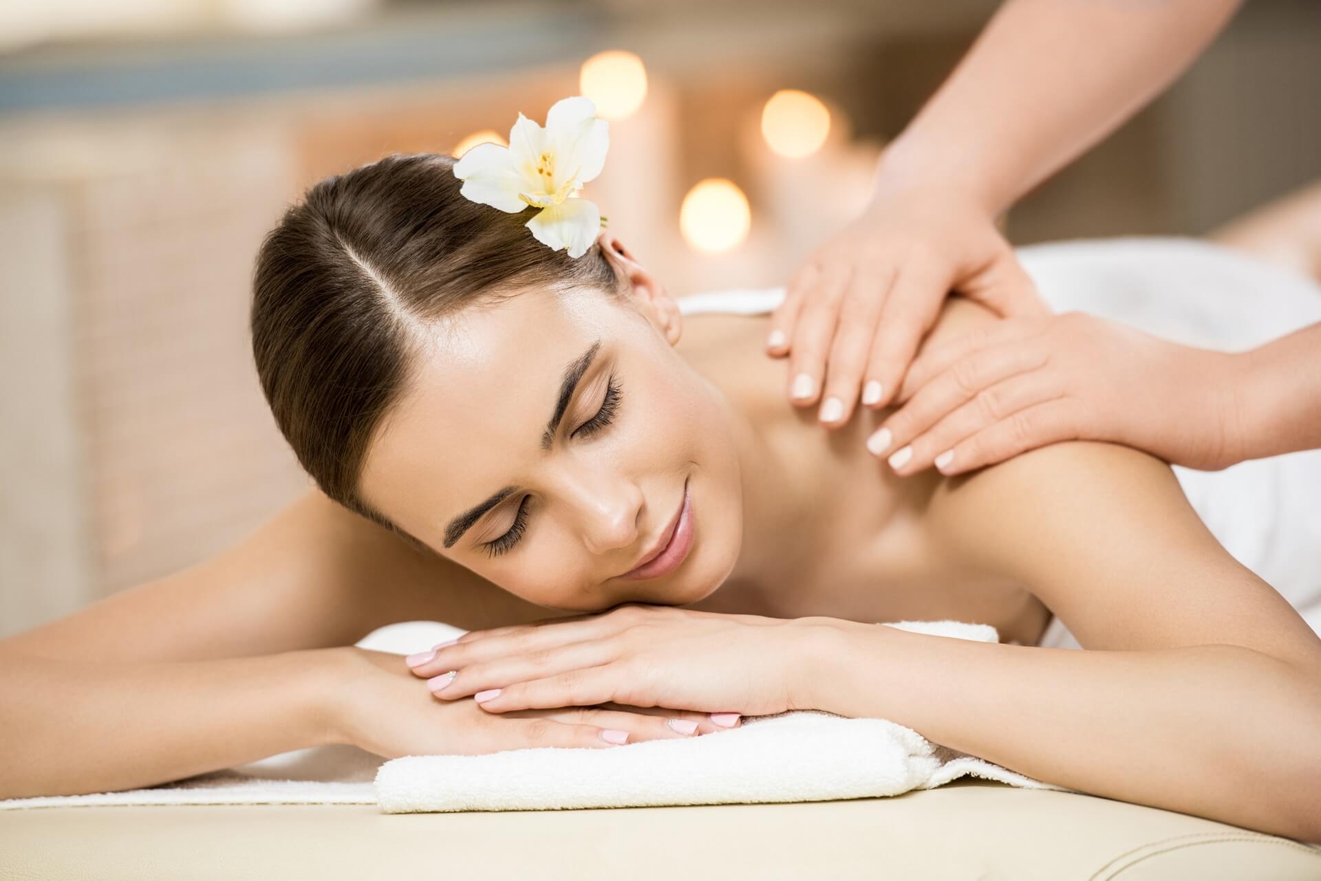 Feel Radiant Signature Massages for Women