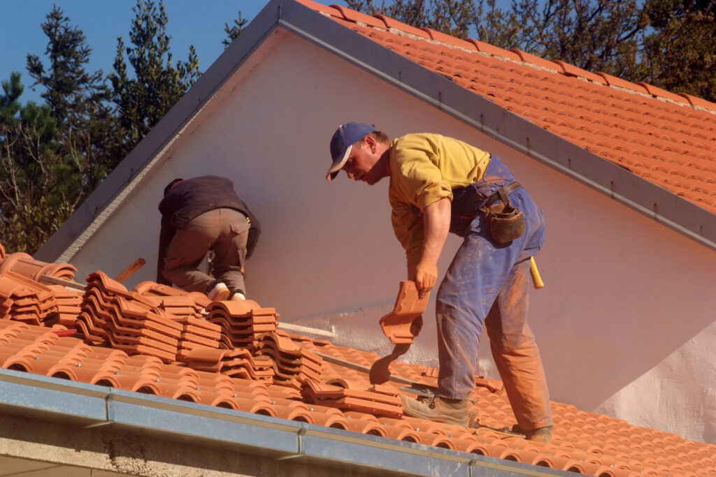 How to Handle Roof Replacement Insurance Claims